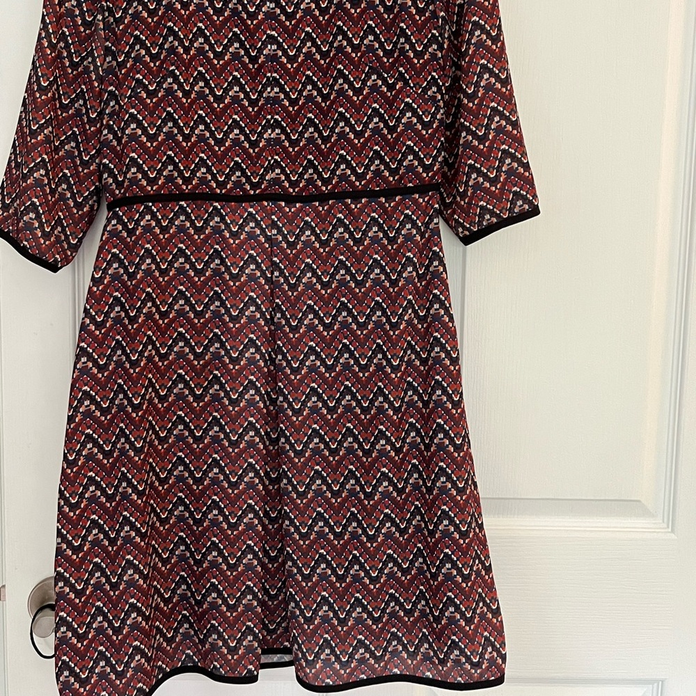 Stylish Zigzag Patterned Dress